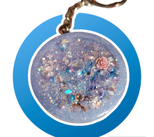 Load image into Gallery viewer, Small Diamonds In The River Shaker Keychain (4 x 1.1 cm)
